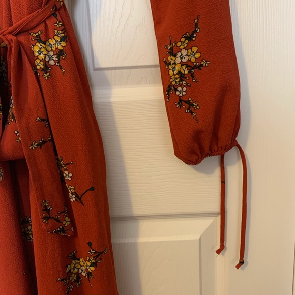 NWOT Orange Floral Jumper - Picture 5 of 5